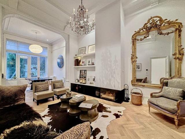 Châtelain Furnished house 4bdr 3bthr terrace garden