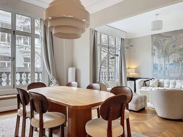 Chatelain Furnished 3 bedroom apartment