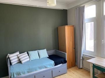 Châtelain studio furnished