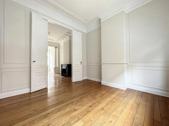 Chatelain/Flagey: Superb 4 bedroom house + garden