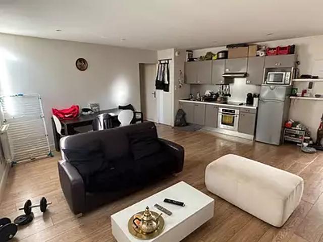 Châtellerault 86100 Achat / Vente appartement 2 pièces t2 au dernier étage