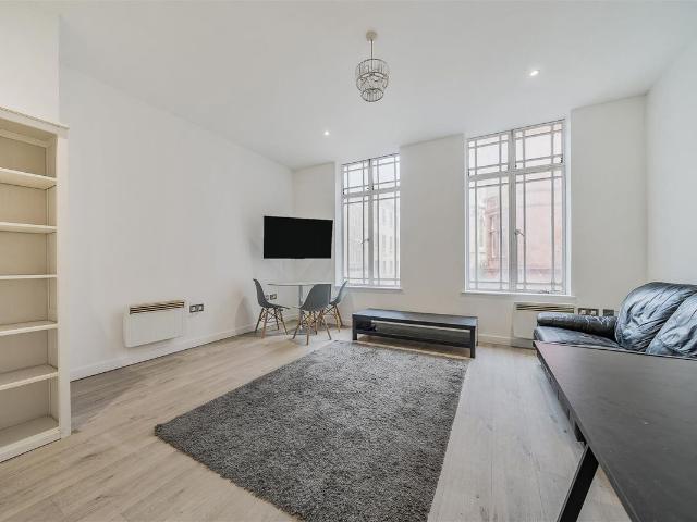 Chatfield House, Marsh Street, Bristol BS1, 2 bed flat to rent, £1,842 pcm | PrimeLocation