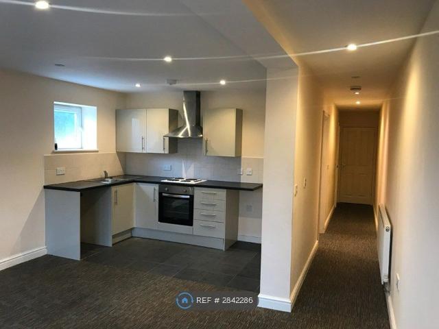 Chatham, Chatham ME5, 1 bed flat to rent, £880 pcm | PrimeLocation