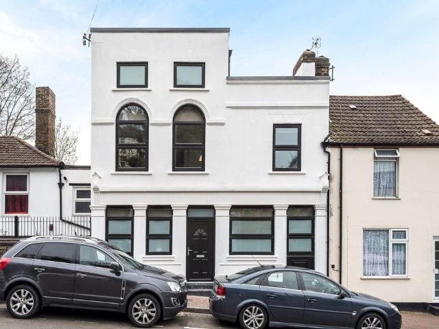 Chatham Hill, Chatham, Kent House share to rent £575 pcm £133 pw