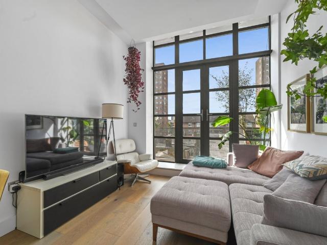 Chatham Place, London E9, 2 bed flat to rent, £2,950 pcm | PrimeLocation