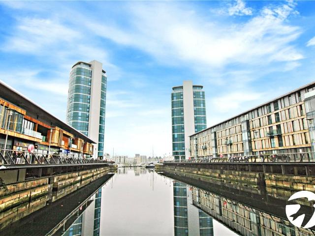 Chatham Quays, Dock Head Road, Chatham ME4, 2 bed flat to rent, £1,300 pcm | PrimeLocation