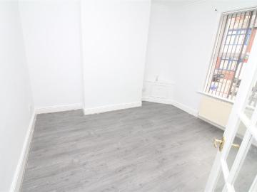 Chatham Road, Gorton, Manchester M18, 3 bed property to rent, £1,300 pcm | PrimeLocation