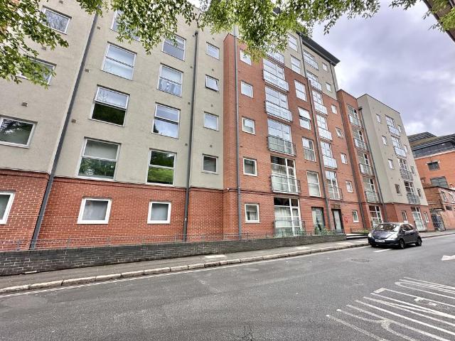 Chatham Street, Leicester, LE1 2 bed penthouse to rent £1,475 pcm £340 pw