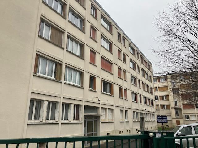 Chatillon 92320, Beau 4 Pièces refait neuf de 76,53m²