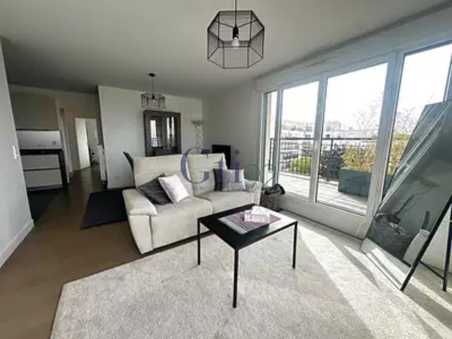 Châtillon 92320 Location appartement 3 pièces t3 au dernier étage