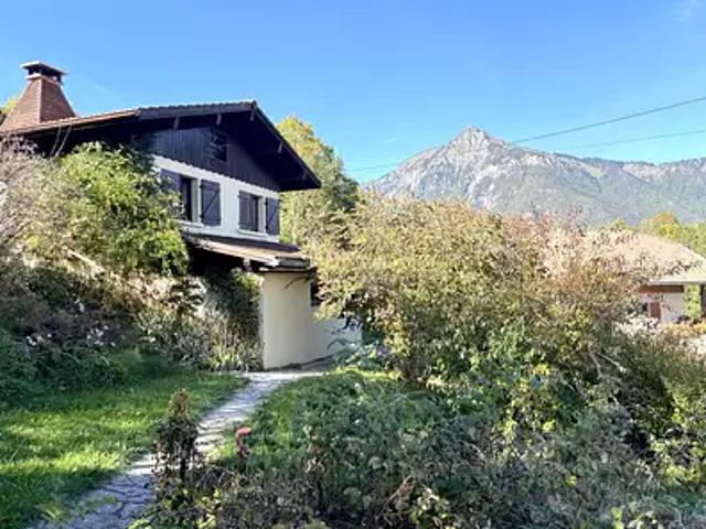 Châtillon sur Cluses 74300 Achat / Vente maison 4 pièces t4 jardin terrasse