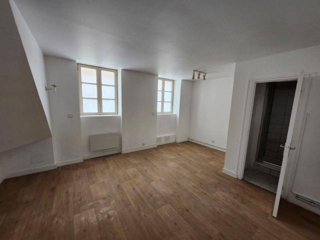 Chatillon sur Loire 2 pièces 35 m² Très bon état