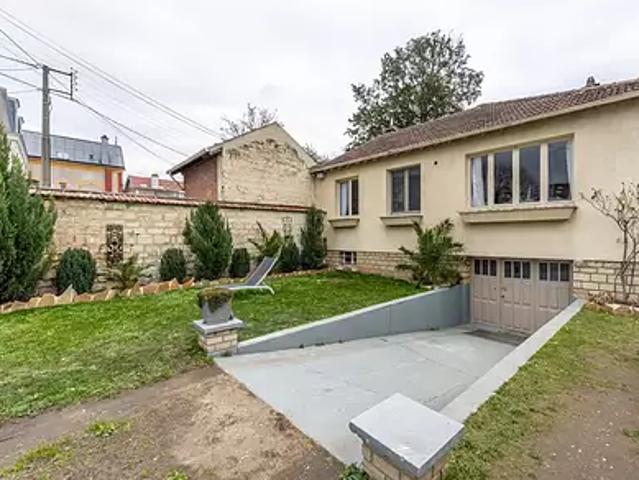 Chatou 78400 Achat / Vente maison 4 pièces t4 au dernier étage terrasse