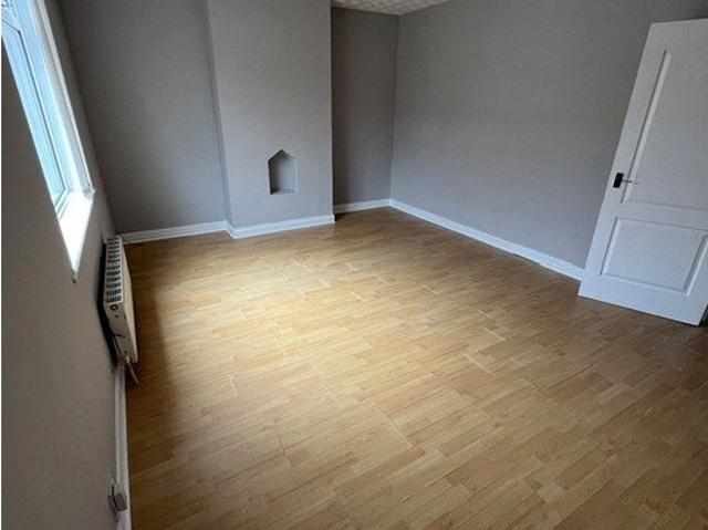 Chatsworth Gardens, St. Anthonys, Newcastle Upon Tyne NE6, 2 bed flat to rent, £725 pcm | PrimeLocation