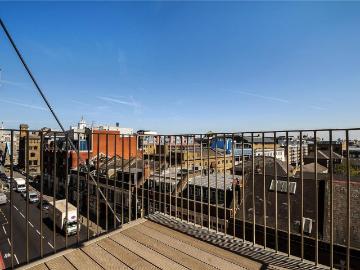 Chatsworth House, Duchess Walk. 2 bed apartment to rent £4,350 pcm £1,004 pw