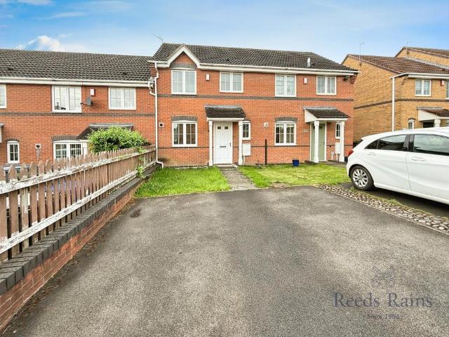 Chatsworth Park Avenue, Staffordshire. 3 bed terraced house to rent £995 pcm £230 pw