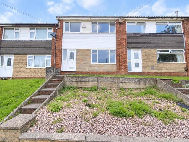 Chatsworth Street, Oldham 3 bed townhouse to rent £900 pcm £208 pw