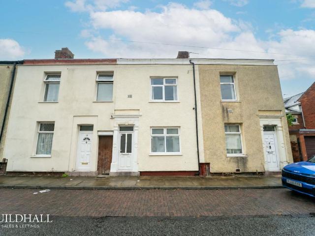 Chatsworth Street, Preston PR1, 2 bed terraced house to rent, £875 pcm | PrimeLocation