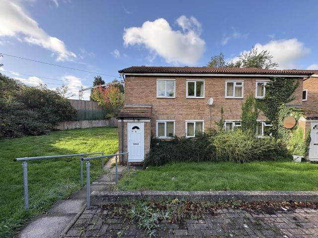 Chaucer Close, Tamworth B79, 1 bed maisonette to rent, £800 pcm | PrimeLocation