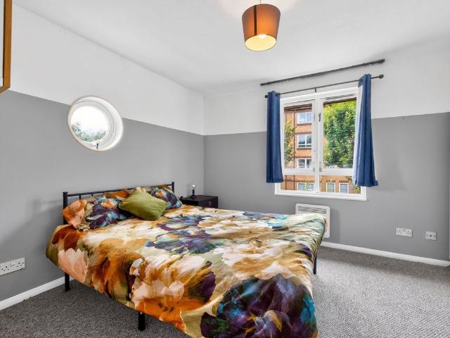 Chaucer Drive, London SE1, 1 bed end terrace house to rent, £1,850 pcm | PrimeLocation