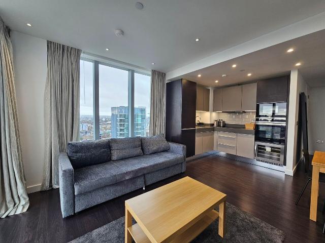 Chaucer Gardens, London E1, 1 bed flat to rent, £3,250 pcm | PrimeLocation