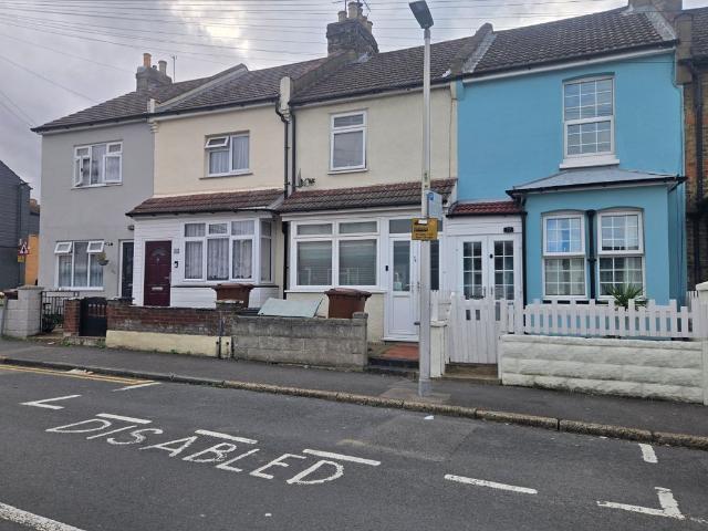 Chaucer Road, Gillingham, Kent ME7, 3 bed terraced house to rent, £1,500 pcm | PrimeLocation