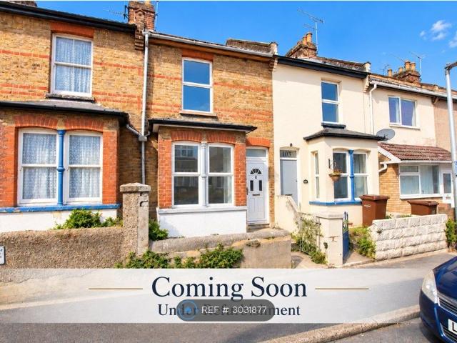 Chaucer Road, Gillingham ME7, 3 bed terraced house to rent, £1,400 pcm | PrimeLocation