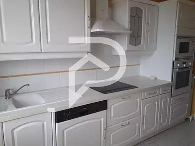 Chaumont 52000 Achat / Vente appartement 5 pièces t5 au dernier étage terrasse