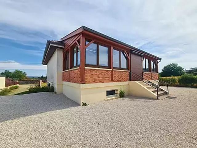 Chaumont 52000 Achat / Vente maison 5 pièces t5 au dernier étage cave