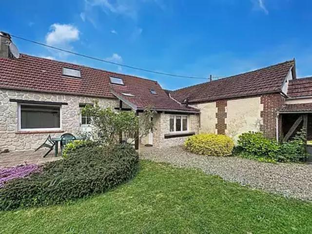 Chaumont en Vexin 60240 Achat / Vente maison 3 pièces t3 au dernier étage
