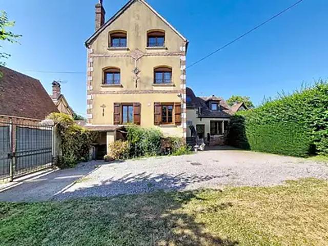 Chaumont en Vexin 60240 Achat / Vente maison 7 pièces t7 au dernier étage