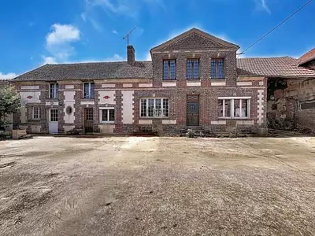 Chaumont en Vexin 60240 Achat / Vente maison 7 pièces t7 au dernier étage