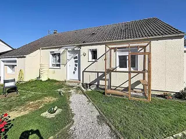 Chaumont en Vexin 60240 Achat / Vente maison 5 pièces t5 au dernier étage jardin