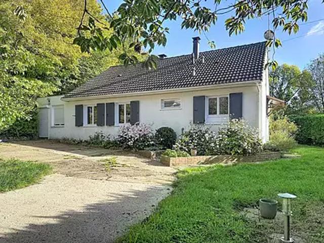 Chaumont en Vexin 60240 Achat / Vente maison 6 pièces t6 au dernier étage jardin