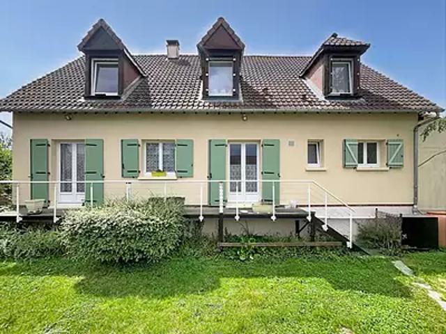 Chaumont en Vexin 60240 Achat / Vente maison 8 pièces t8 au dernier étage