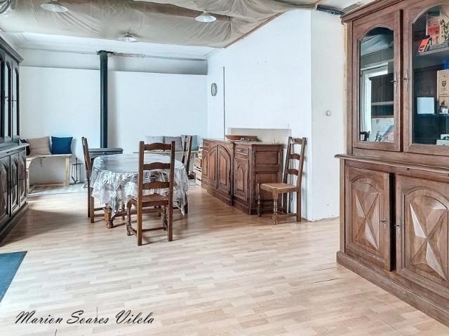 CHAUMES EN BRIE, Gros potentiel pour cette maison de ville à rénover sur plus de 160 m² habitables