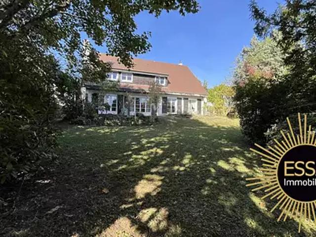 Chavenay 78450 Achat / Vente maison 7 pièces t7 piscine terrasse