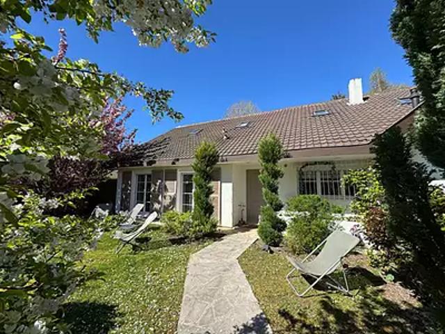 Chavenay 78450 Achat / Vente maison 8 pièces t8 piscine terrasse