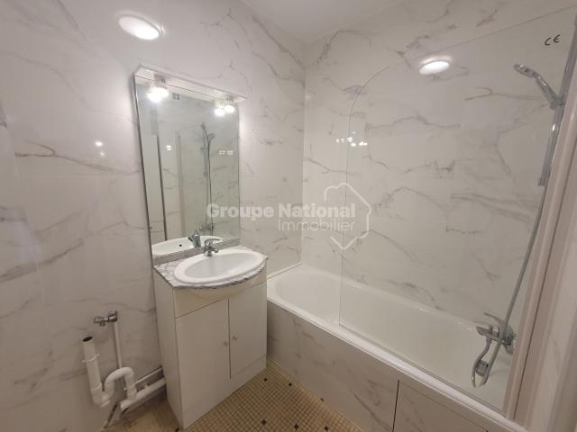 Chaville 2 pièces 42 m2 + parking