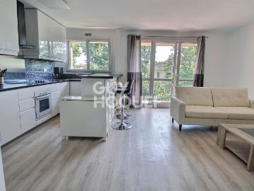 CHAVILLE RIVE DROITE 2 pièces meublé 48 m2 aves balcon et parking