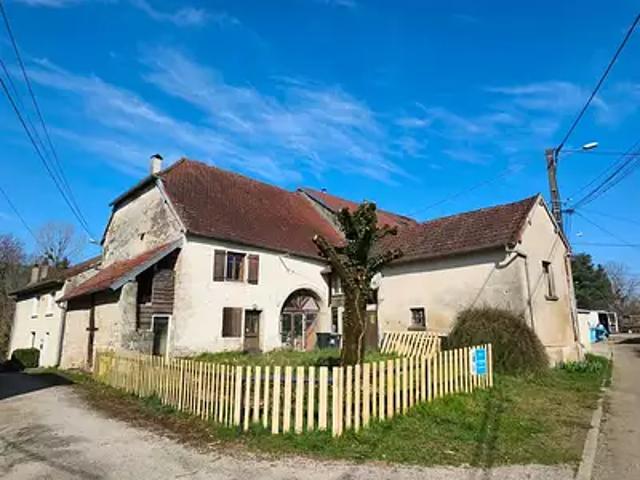 Chay 25440 Achat / Vente maison 6 pièces t6 cave