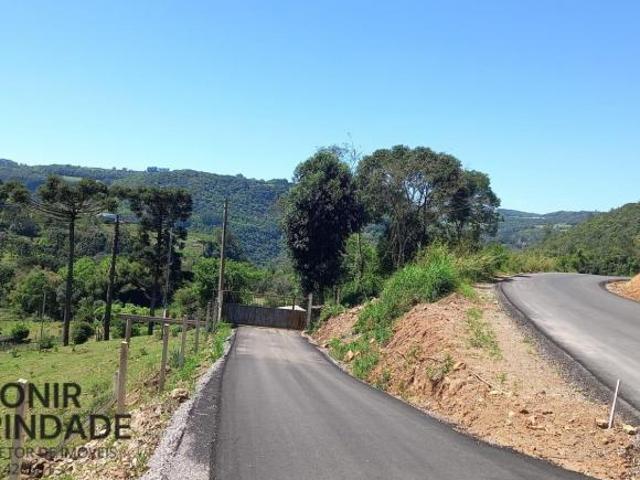 Chácara com riacho e 2 casas reformadas, tudo muito lindo. 15 Km da RS 122, Monte Bérico