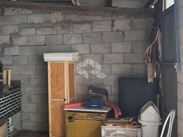 Chácara na Linha Paulina, com pavilhão, casa, piscina