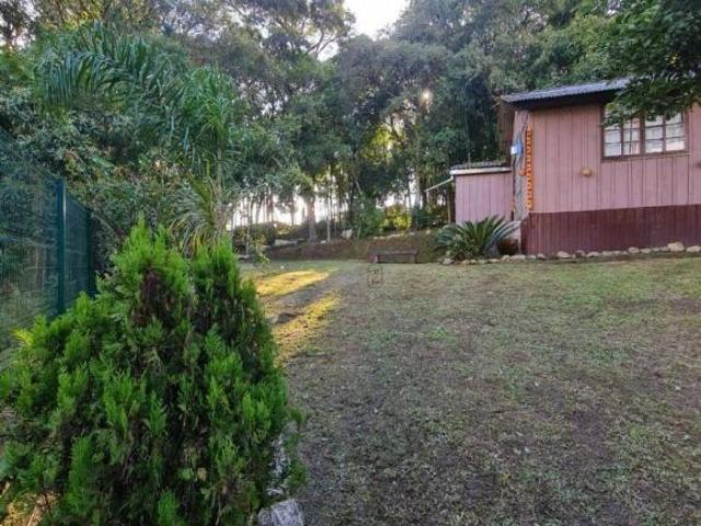 Chácara à venda em Piraquara, Roça Nova, 1.188m² de terreno com casa mobiliada de 54m², a 23km de Cu