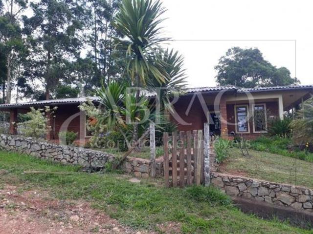 Chácara à venda, 5 quartos, 3 suítes, 2 vagas, Vale do Ipê Antônio Carlos/MG