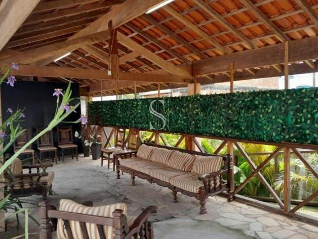 Chácara a venda com piscina e churrasqueira, 1000m² de terreno, zona sul Chácara