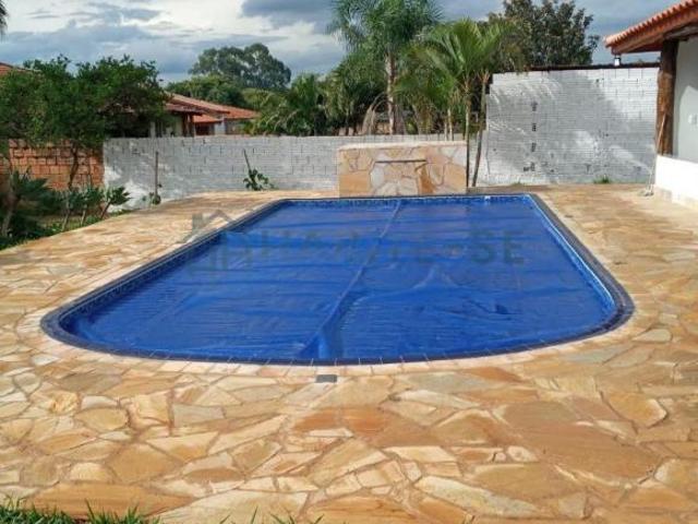 Chácara à venda em Cristais Paulista SP no Condomínio Vereda dos Cristais: 2 quartos, 2 salas, 3 ban