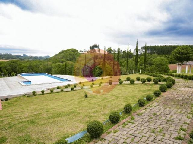 Chácara à Venda em Araucária Natureza, Lago, Lazer Completo e Potencial de Renda com Airbnb