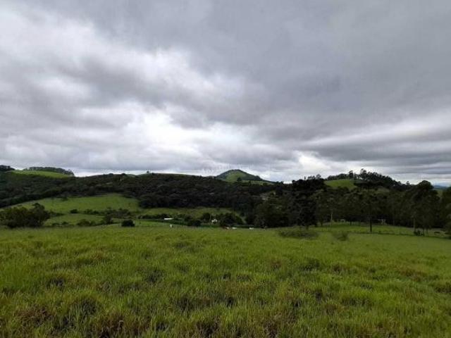 Chácara à venda em Guaratinguetá/SP