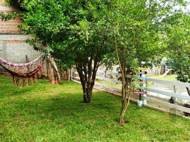 Chácara à venda em Itajubá MG, bairro Moquem: 4 quartos, 1 sala, 2 banheiros, 2 vagas de garagem, 10